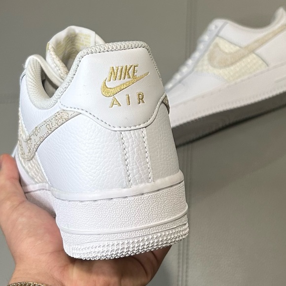 NWT NIKE AIR FORCE 1 LOW WHITE - Picture 3 of 3